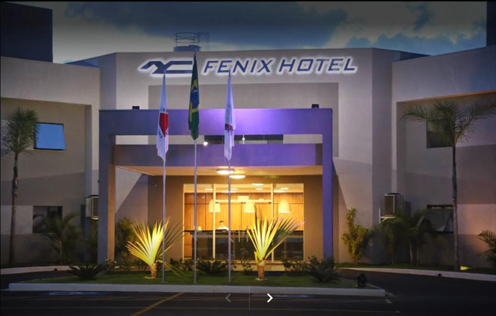 Fenix Hotel Araxá Esterno foto