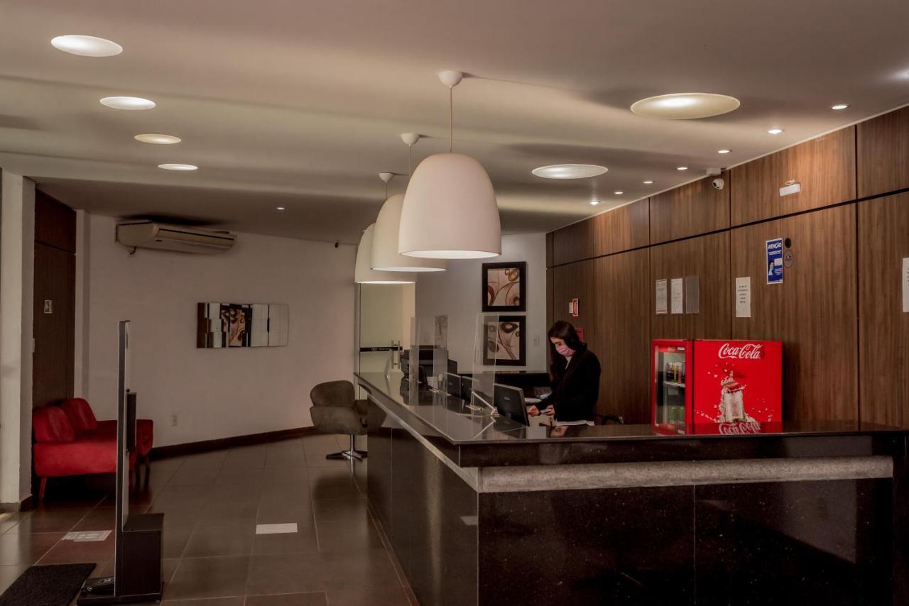 Fenix Hotel Araxá Esterno foto