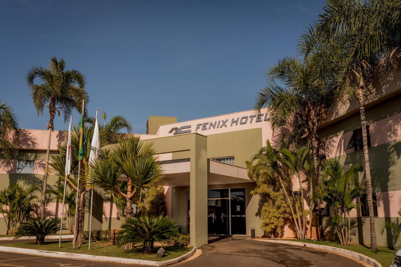 Fenix Hotel Araxá Esterno foto